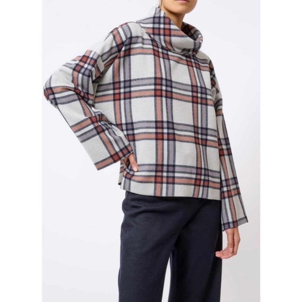 KAL REIMAN Plaid Cape Sleeve Turtleneck